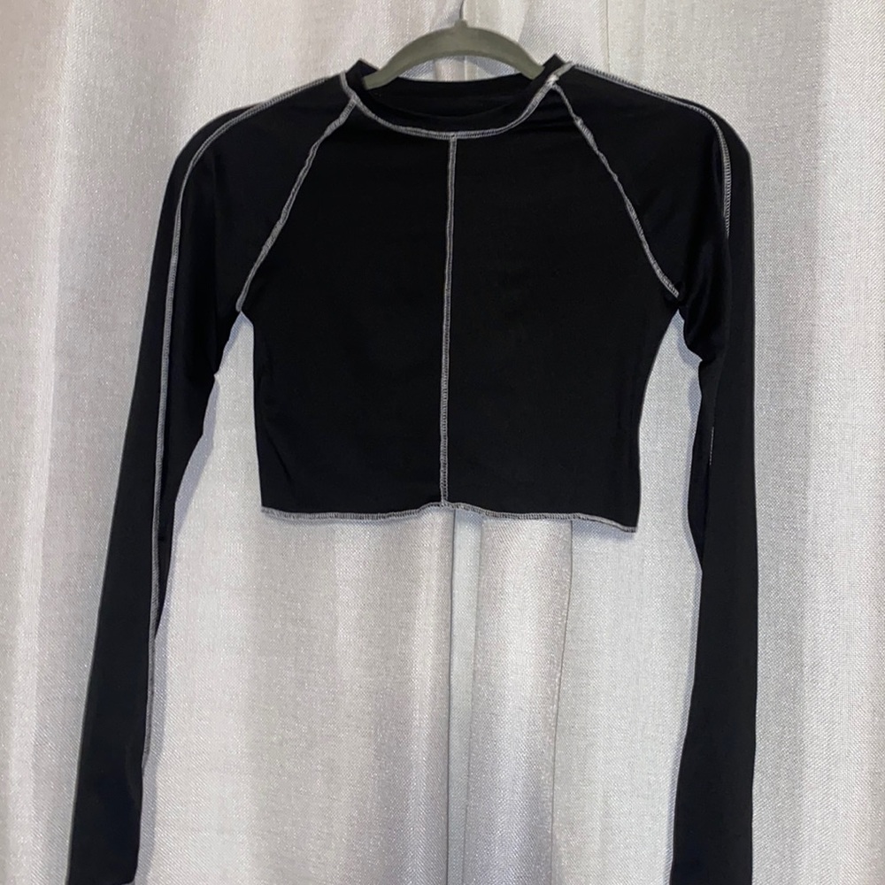 Black Crop Top Size Small